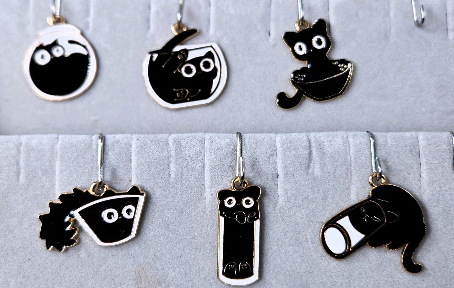 Gold Plated Kitty Charms - Set of 6 DIY Jewelry Charms with Shine Finish