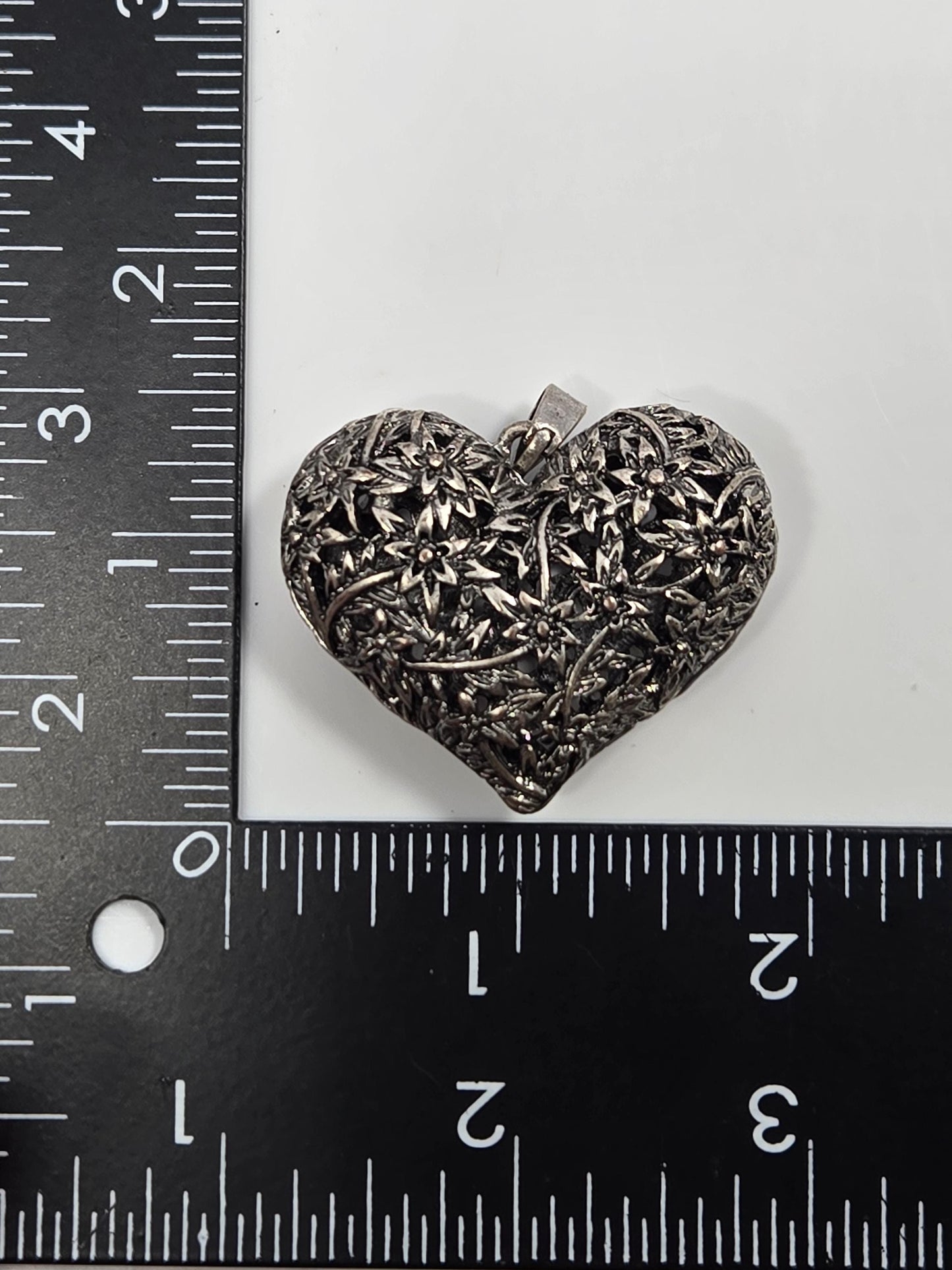 Antique Silver Pendant - Ornate Flower Heart Bag Charm with Vintage Style