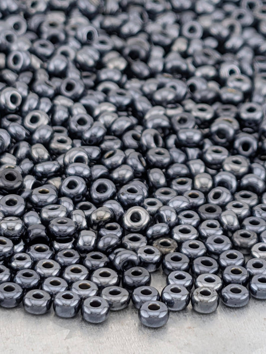 Preciosa Seed Beads Opaque Black Lustrous Size 8/0 – Durable Glass Beads 15g