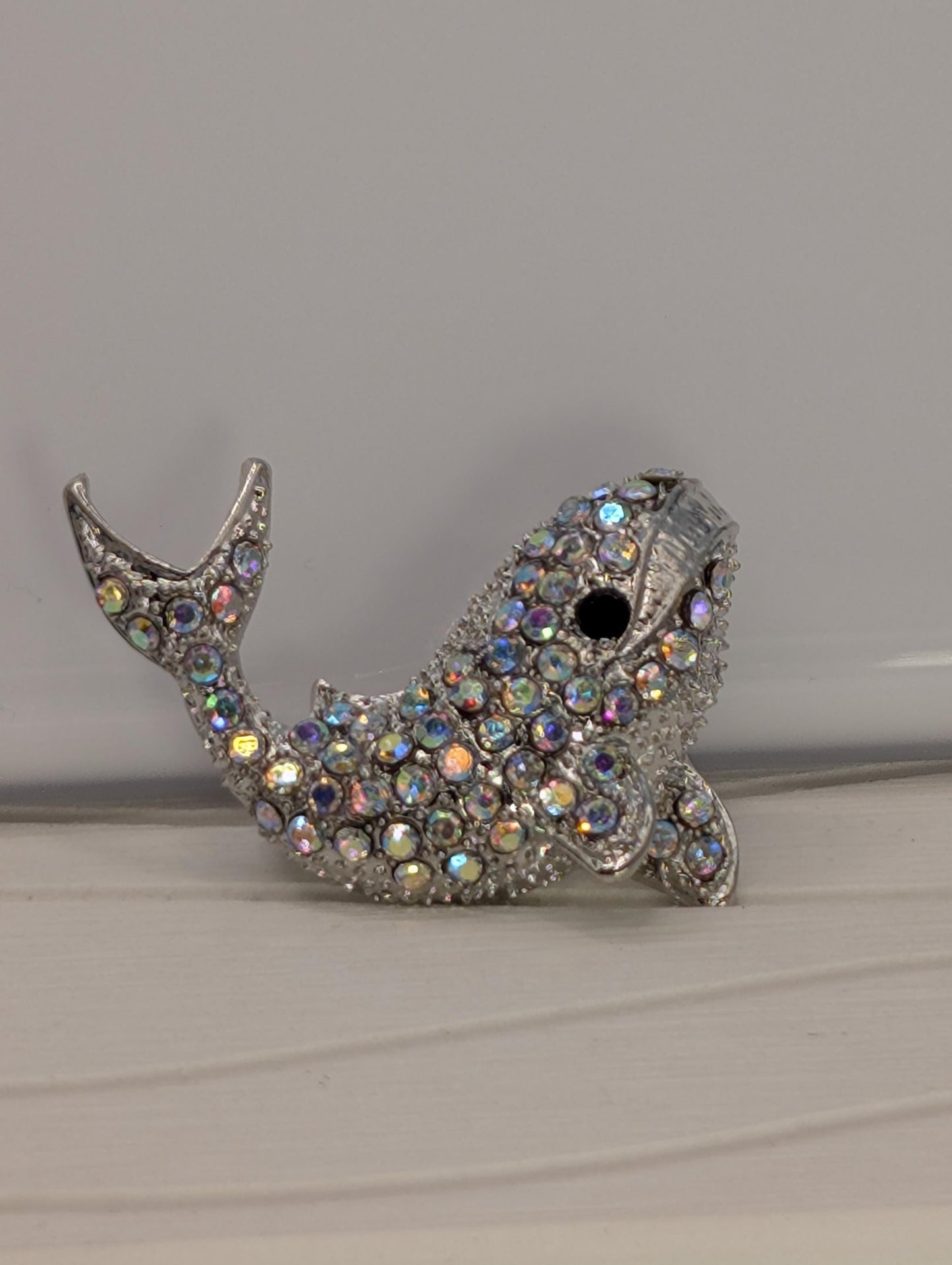 Silver Plated Whale Brooch – Multifunctional Pendant Pin with CZ Sparkling Charm