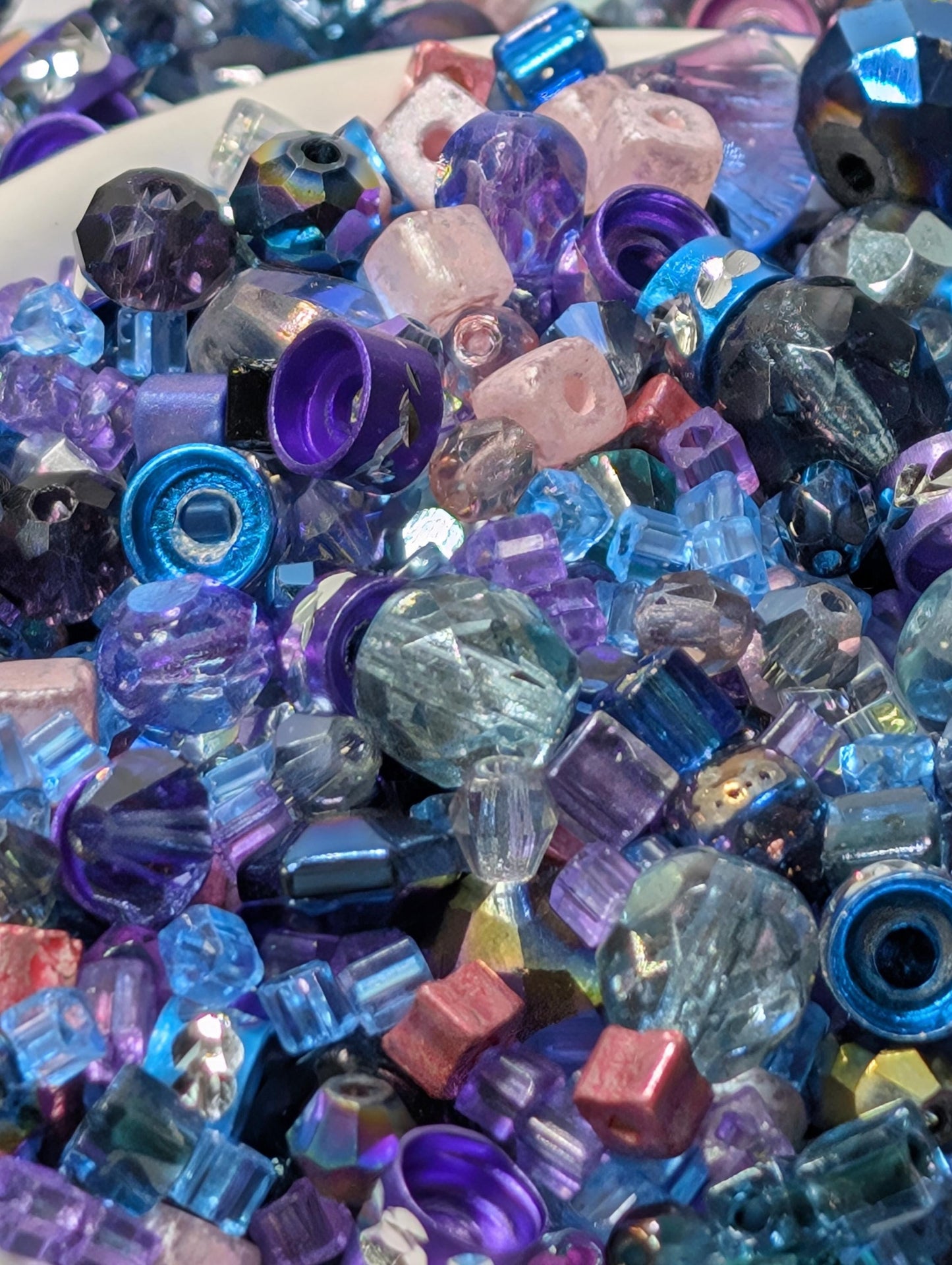 Glass Bead Soup Mix - Mixed Glass Beads & Cat Eye Beads for DIY Jewelry Kit