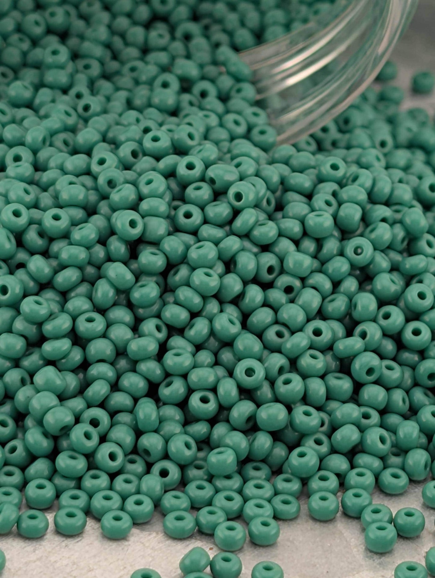 Preciosa Seed Beads Opaque Dark Green Size 10/0 – Durable Czech Glass Beads