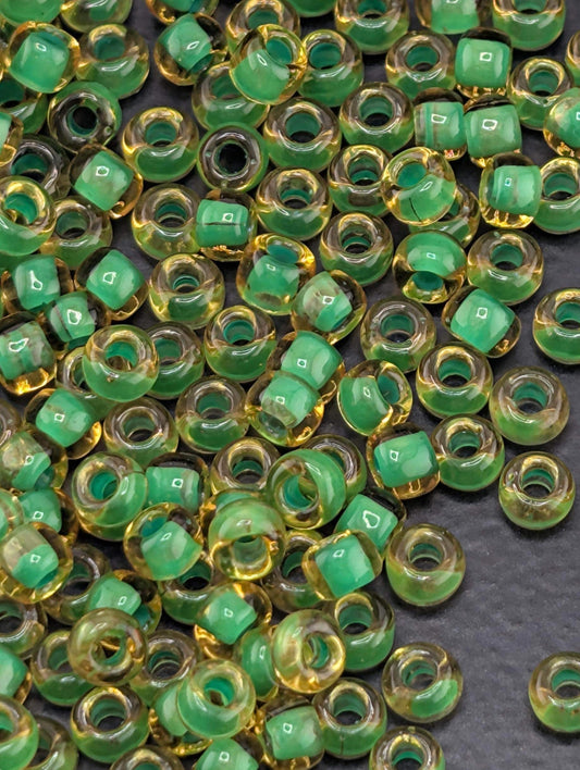 8320SB Translucent Inside Color Lime Green  8/0  Matsuno Seed Beads (15g, ~600 pcs)