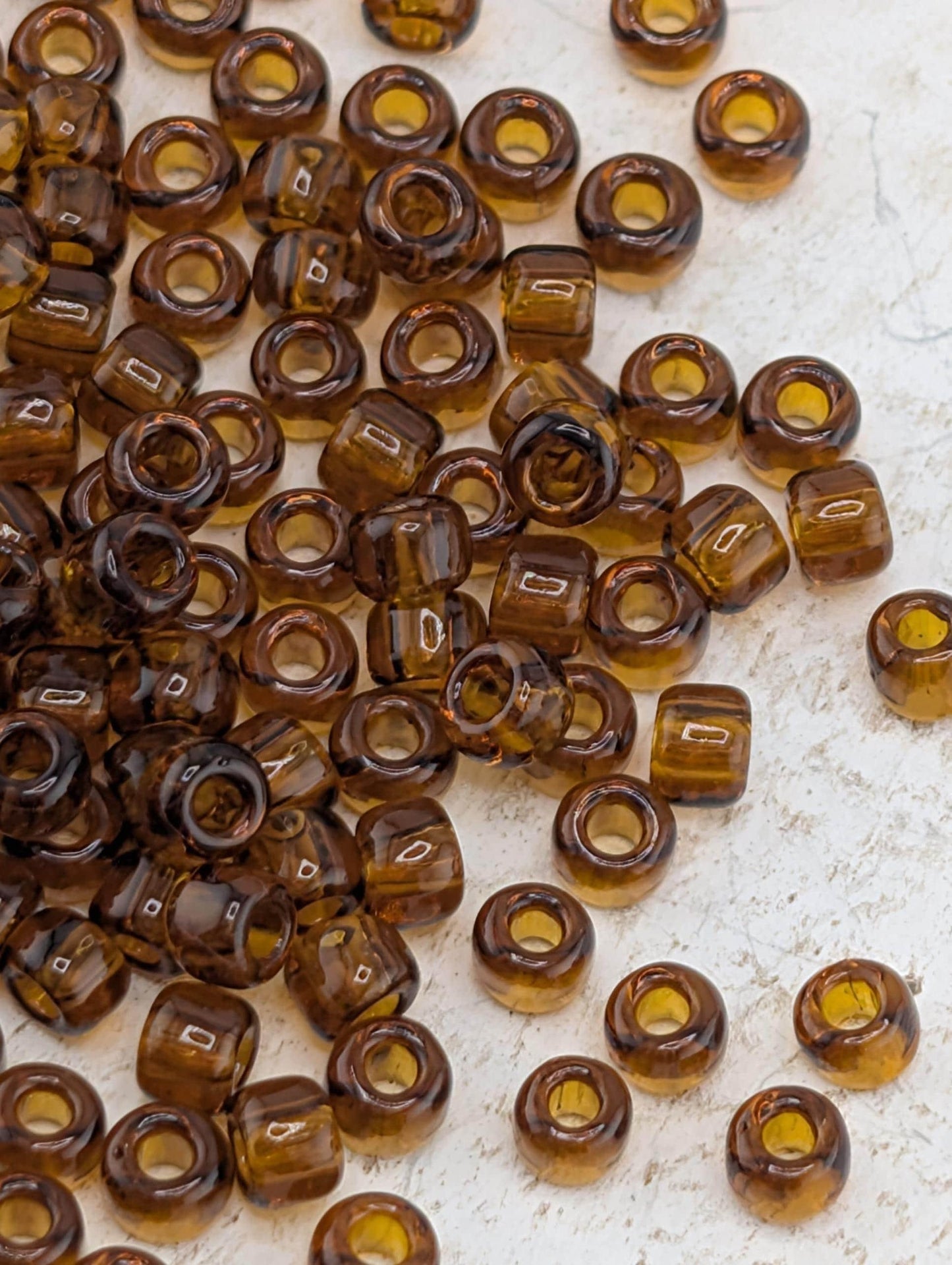 4454SB Transparent Root Beer  8/0  Matsuno Seed Beads (15g, ~600 pcs)
