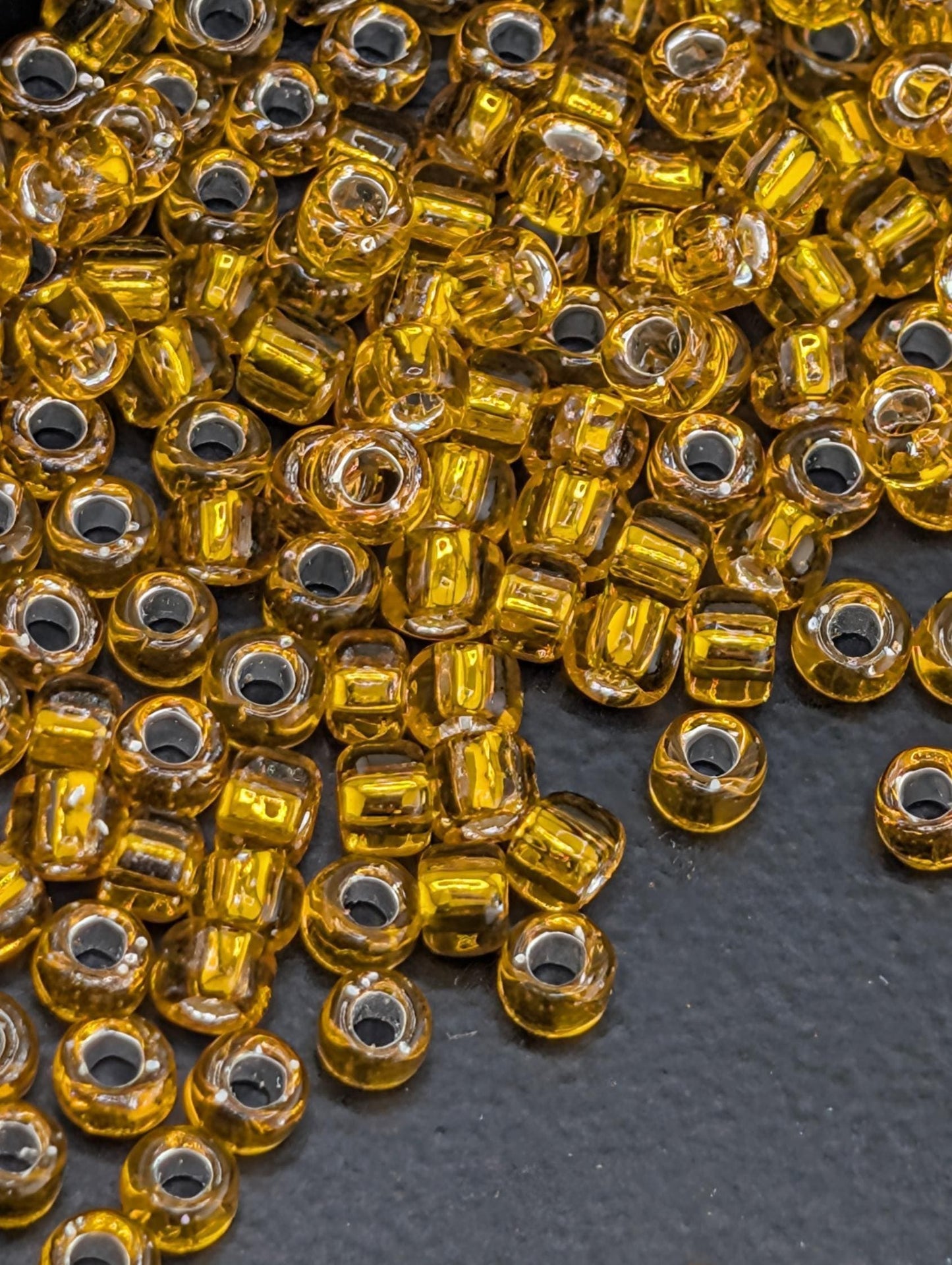 4948SB Silver-Lined Translucent Orange  8/0  Matsuno Seed Beads (15g, ~600 pcs)