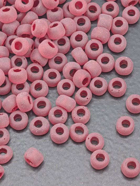 8332SB Transparent Ruby Red Matte  8/0  Matsuno Seed Beads (15g, ~600 pcs)