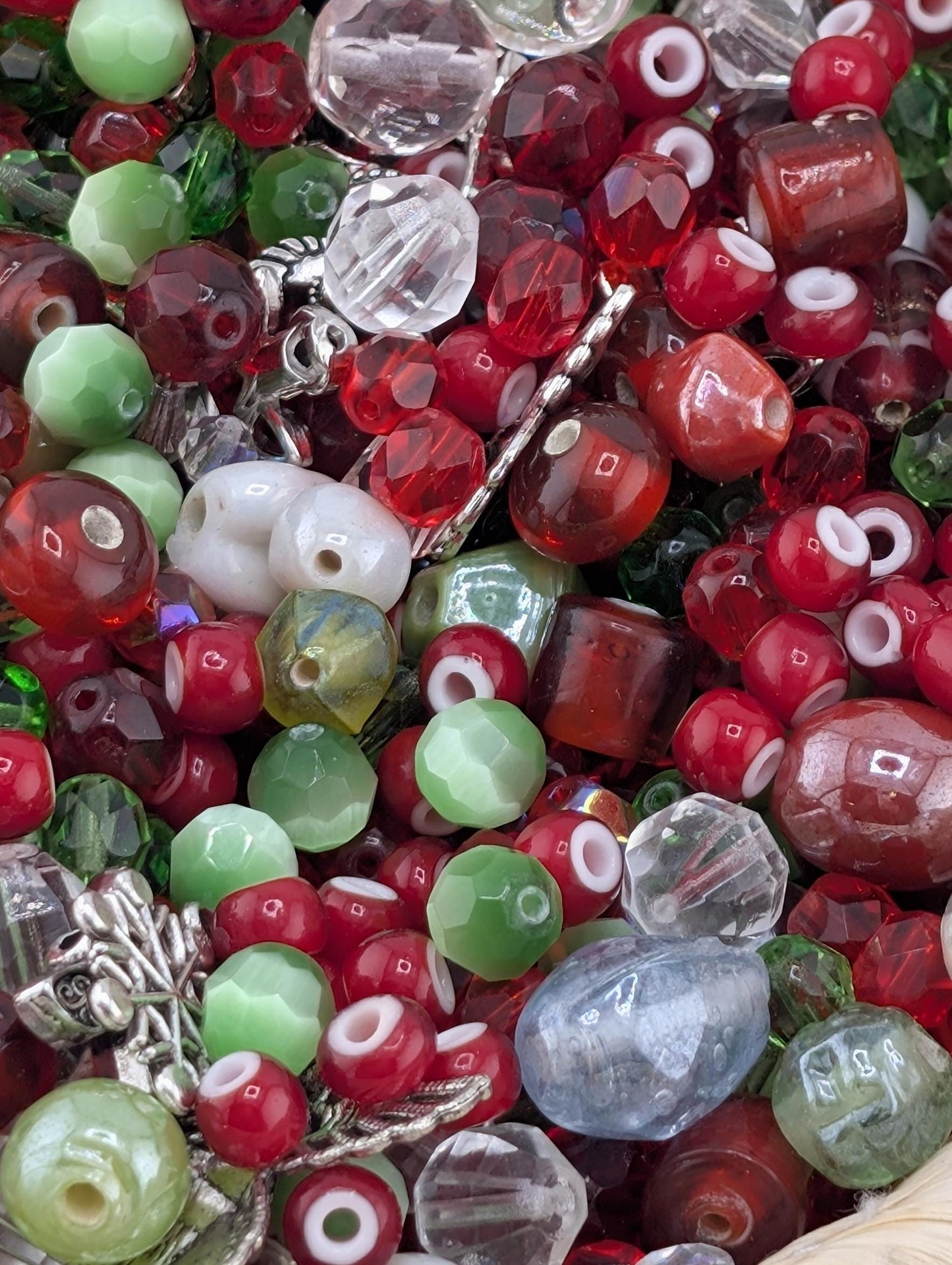Exclusive "Jolly Holly" Glass Bead Mix - Jolly Holly Christmas Bead Mix - Red, Green, White Holiday Glass Supplies (56g)