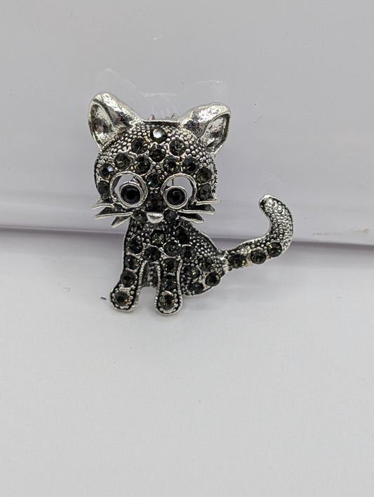 Silver Plated Brooch – Black Rhinestone Cat Pin | Elegant Lightweight Jewelry