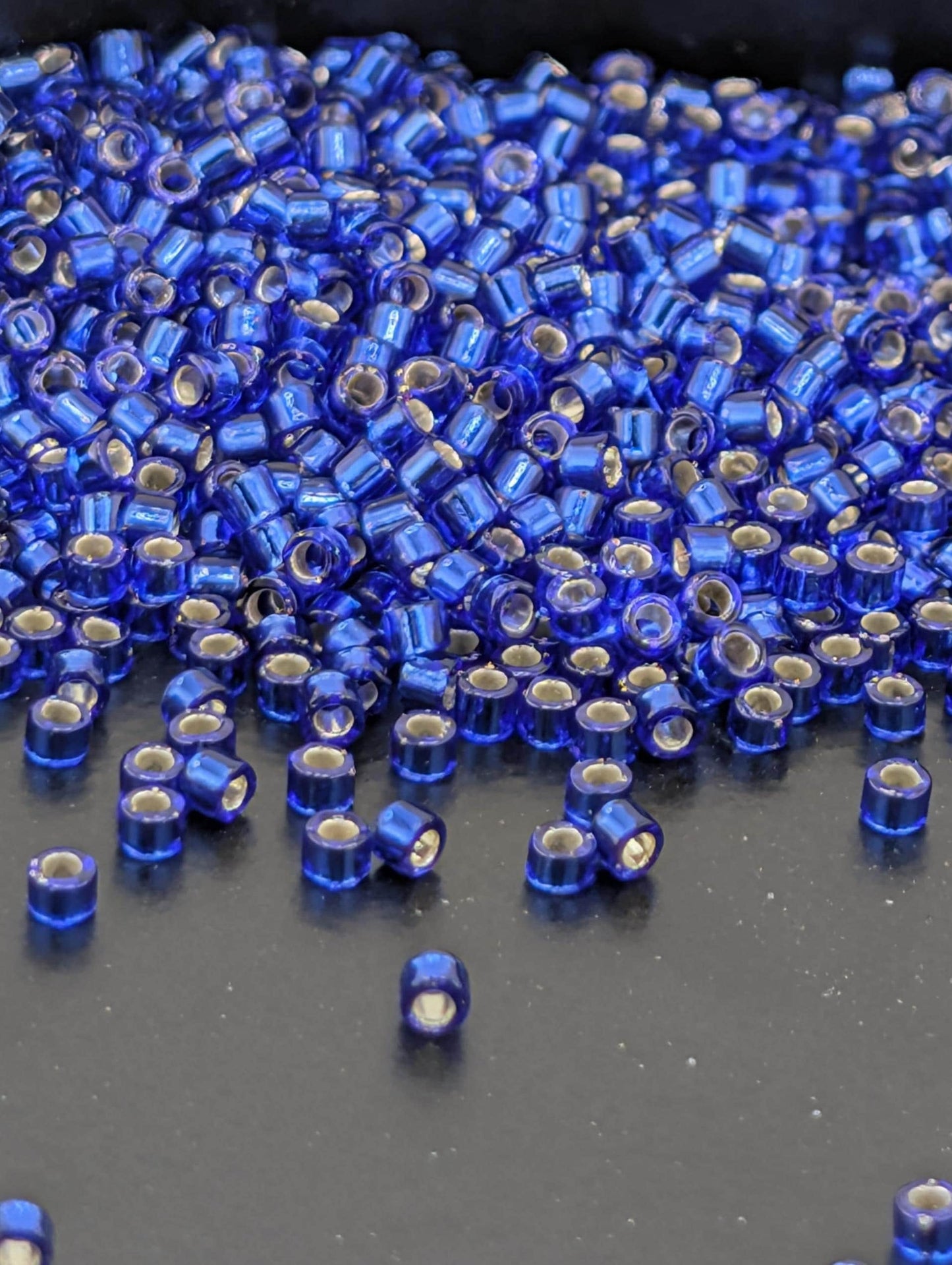 Miyuki Seed Beads – Cobalt Blue Delica 11/0 Glass Beads for Jewelry Craft